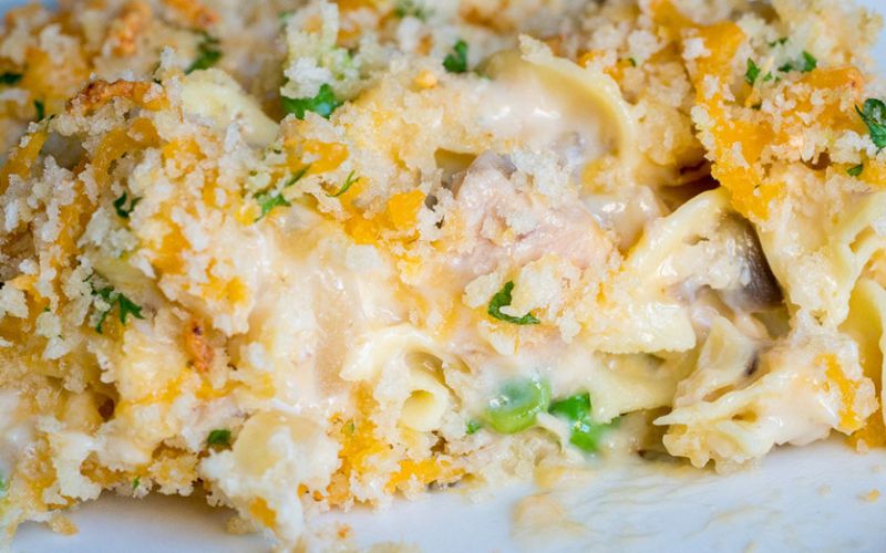 The best old fashioned tuna noodle casserole